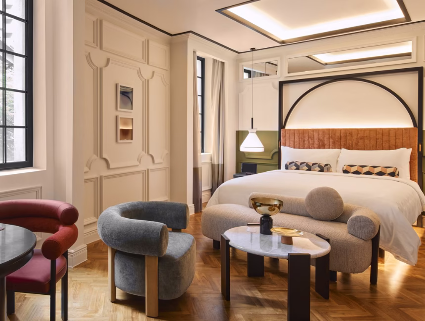 QT Hotel Singapore